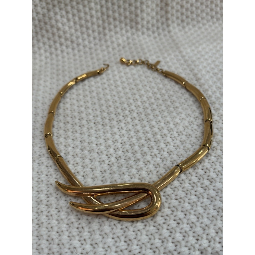 Monet Vintage Gold Tone Swirl Knot Collar Choker Necklace Signed